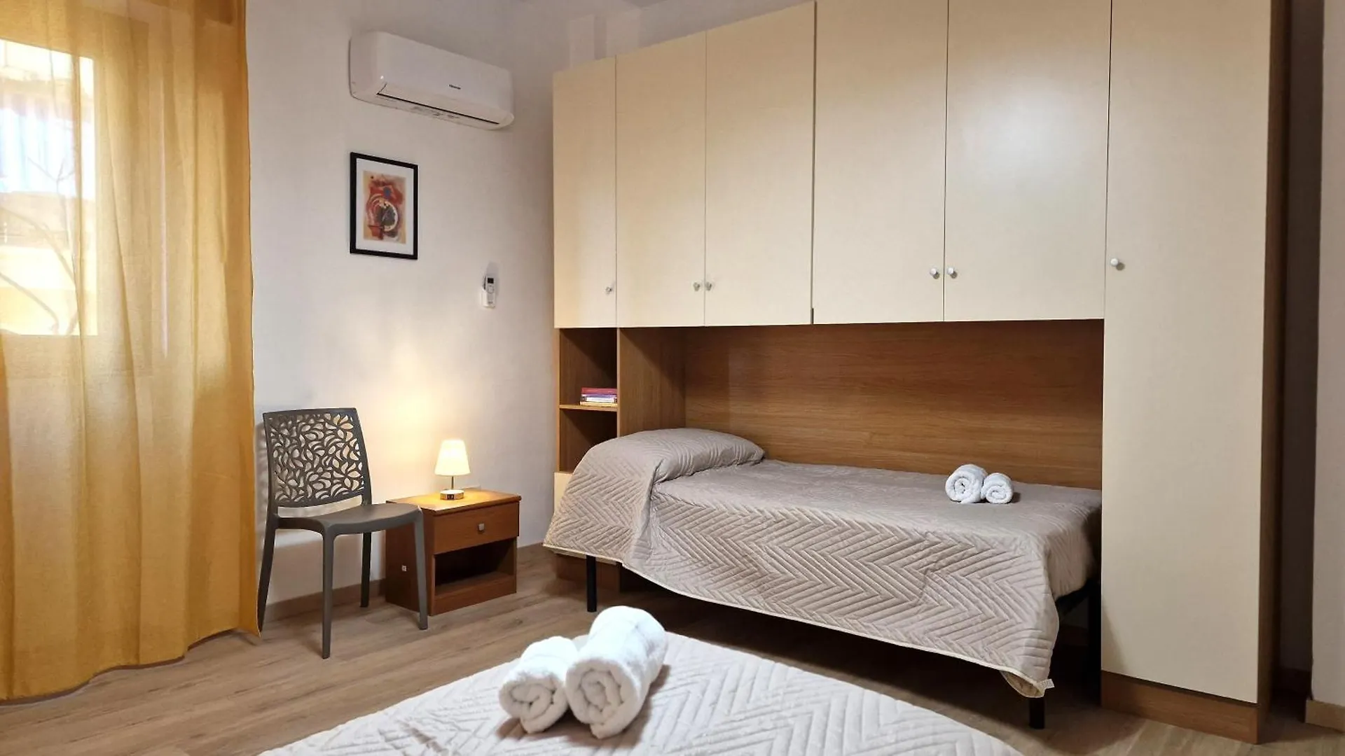 Pomelia House Apartment Palermo 0*,